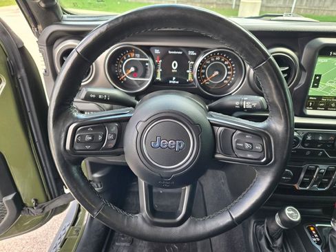 Used 2021 Jeep Gladiator Willys image 32