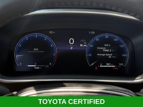 Used 2026 Toyota Corolla XSE FWD image 13