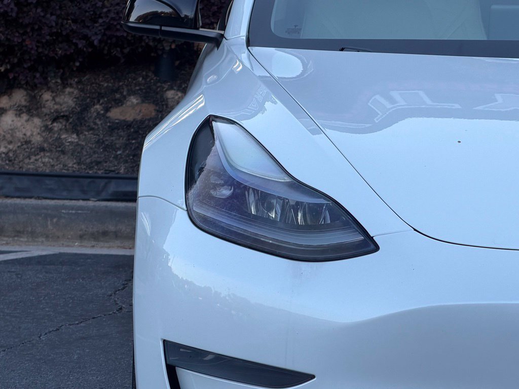 Used 2021 Tesla Model 3 Standard Range Plus RWD image 4