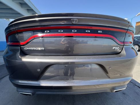 Used 2015 Dodge Charger R/T w/ Premium Group image 4