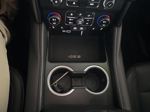 Used 2024 Chevrolet Tahoe RST w/ RST Performance Edition image 24