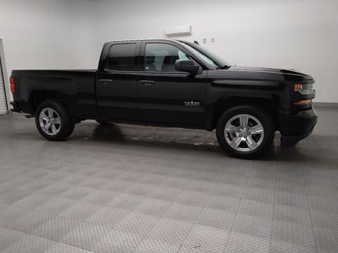 Used 2019 Chevrolet Silverado 1500 Custom w/ Texas Edition image 11