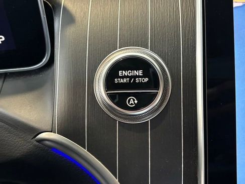 Certified 2025 Mercedes-Benz GLC 300 4MATIC image 23