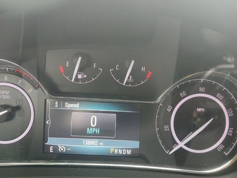 Used 2015 Buick Regal Premium FWD image 18