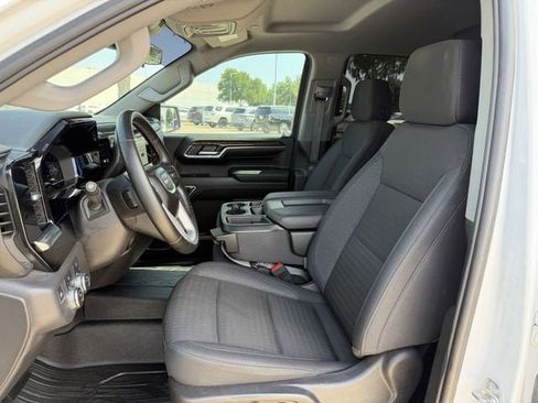 Used 2024 GMC Sierra 1500 Elevation w/ LPO, Elevation Black Package AWD/4WD image 24