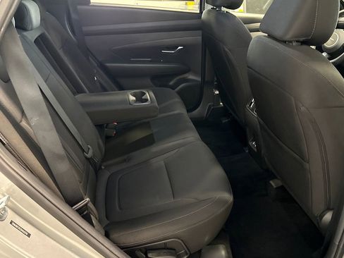 Used 2025 Hyundai Tucson SEL AWD/4WD image 14