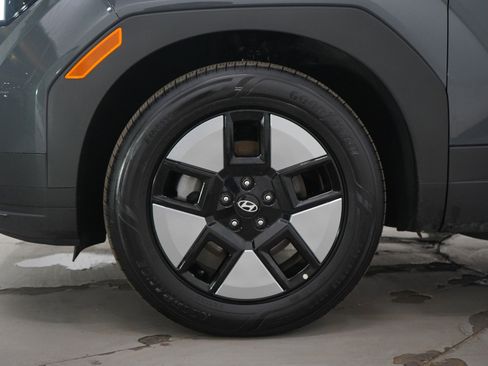 Used 2025 Hyundai Santa Fe SEL image 33