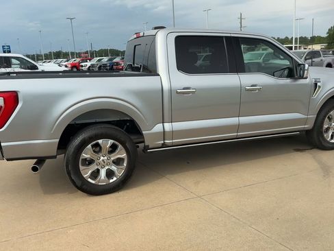 Used 2023 Ford F150 Platinum image 9
