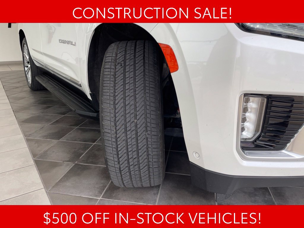 Used 2023 GMC Yukon Denali w/ Advanced Technology Package AWD/4WD image 23