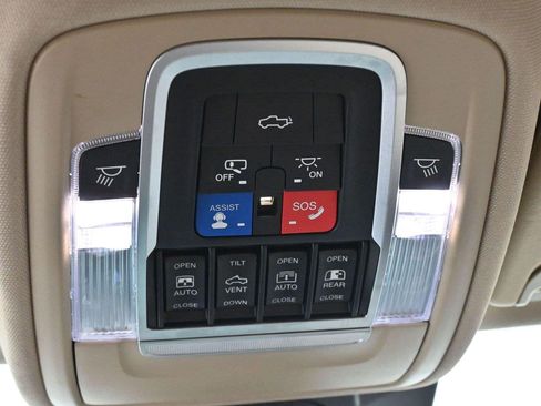 Used 2020 RAM 1500 Limited AWD/4WD image 34