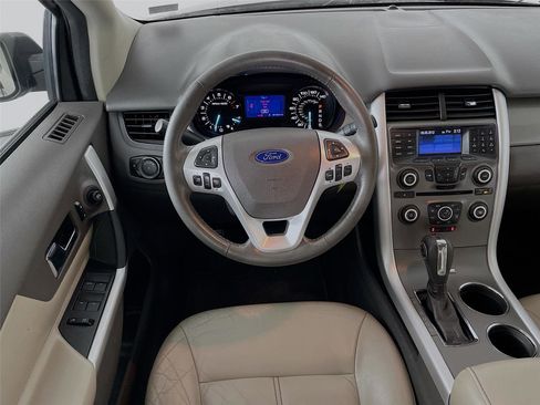 Used 2013 Ford Edge SEL image 25