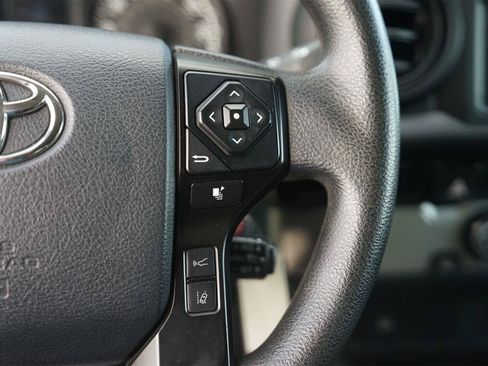 Used 2018 Toyota Tacoma SR w/ SR Convenience Package RWD image 23