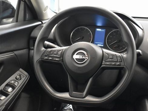 Used 2025 Nissan Sentra S image 26