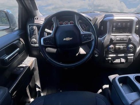 Used 2021 Chevrolet Silverado 1500 LT w/ All Star Edition Plus AWD/4WD image 9
