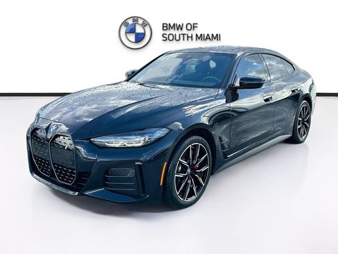 Used 2023 BMW i4 eDrive40 w/ M Sport Package RWD image 3