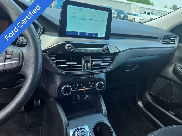 Used 2025 Ford Escape Active AWD/4WD image 18