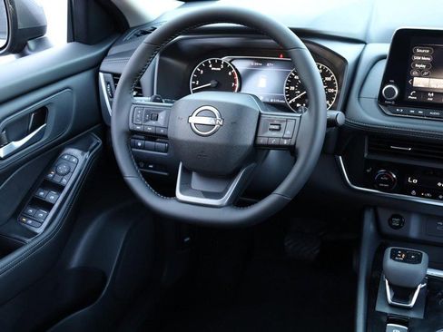 New 2026 Nissan Rogue SV w/ SV Premium Package image 25