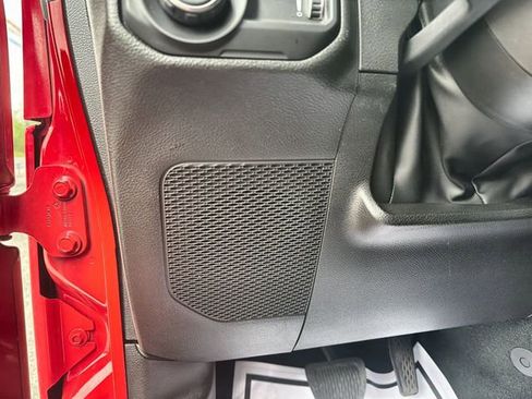 Used 2023 Jeep Gladiator Mojave w/ LED Lighting Group AWD/4WD image 23
