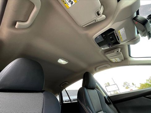 Used 2021 Subaru Crosstrek 2.0i Premium w/ Popular Package #3 image 23