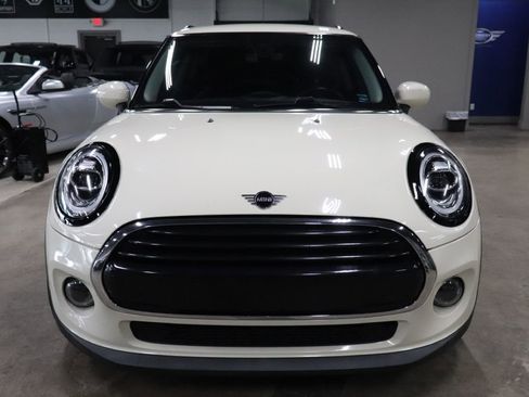 Used 2021 MINI Cooper 2-Door Hardtop w/ Storage Package image 8