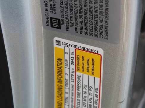 Used 2022 Chevrolet Silverado 2500 High Country w/ Safety Package II image 48