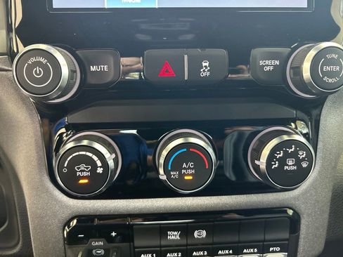 Used 2025 RAM 5500 Tradesman AWD/4WD image 40