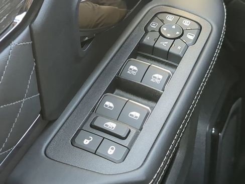 Used 2026 RAM 3500 Limited image 23