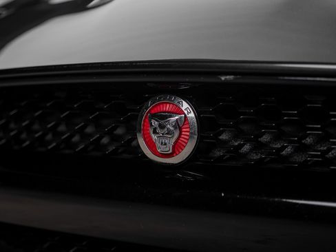 Used 2015 Jaguar F-TYPE S RWD image 6