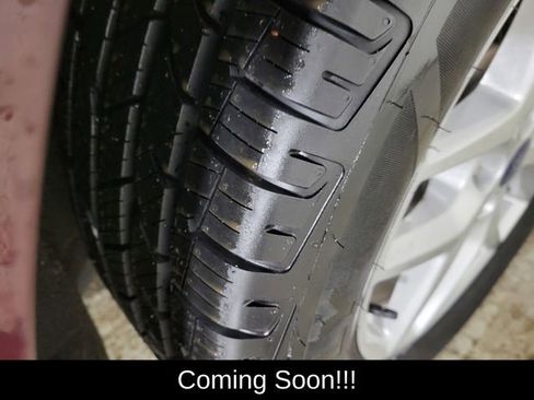 Used 2022 Ford Edge SEL w/ Convenience Package image 11