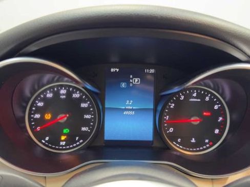 Used 2019 Mercedes-Benz C 300 Sedan w/ Premium Package image 27