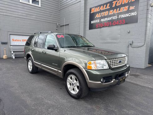 Used 2004 Ford Explorer Eddie Bauer image 1