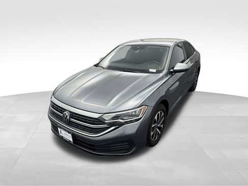 Used 2024 Volkswagen Jetta S image 1