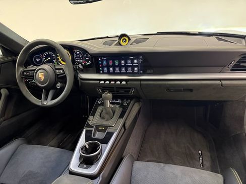 Certified 2024 Porsche 911 GT3 RWD image 15