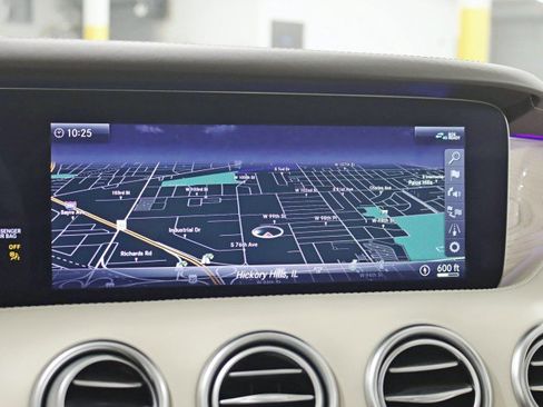 Used 2019 Mercedes-Benz S 560 4MATIC Coupe image 19