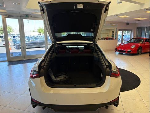 Used 2023 BMW i4 eDrive35 w/ Premium Package RWD image 31