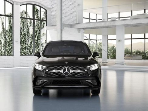 New 2025 Mercedes-Benz GLC 300 image 7
