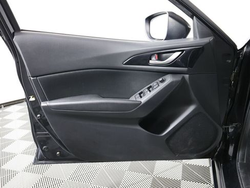 Used 2014 MAZDA MAZDA3 i Sport image 12