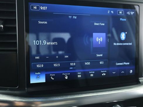 Used 2022 Ford F150 Lariat w/ Equipment Group 501A Mid image 16