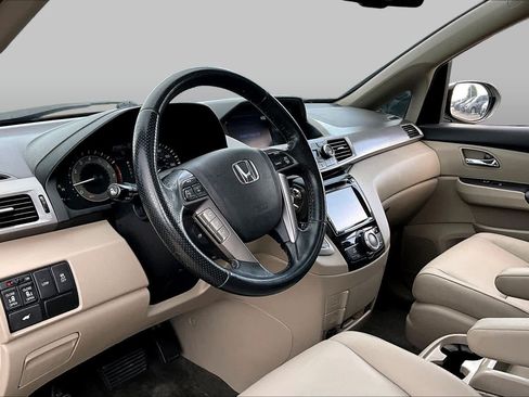 Used 2014 Honda Odyssey EX-L image 18