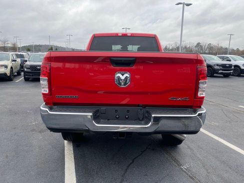 Used 2024 RAM 2500 Big Horn w/ Bed Utility Group image 6