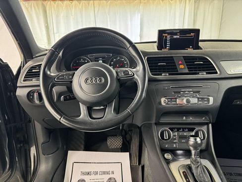 Used 2018 Audi Q3 2.0T Premium Plus w/ Premium Plus Package AWD/4WD image 14