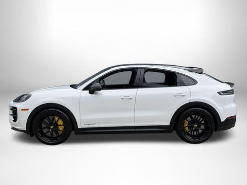 Used 2024 Porsche Cayenne Turbo GT AWD/4WD image 6