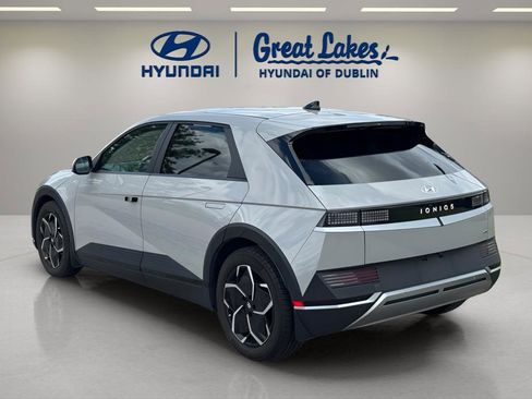 Used 2023 Hyundai Ioniq 5 SEL AWD/4WD image 3