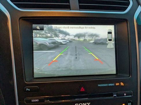 Used 2016 Ford Explorer Sport image 9