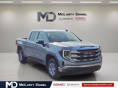 New 2026 GMC Sierra 1500 SLE w/ Preferred Package