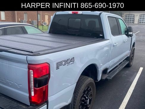 Used 2024 Ford F250 Lariat w/ Lariat Ultimate Package AWD/4WD image 3