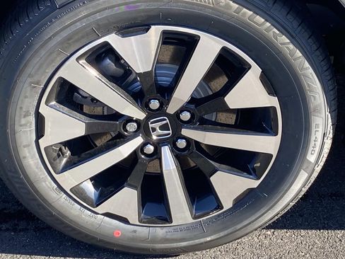 New 2026 Honda Odyssey EX-L image 4