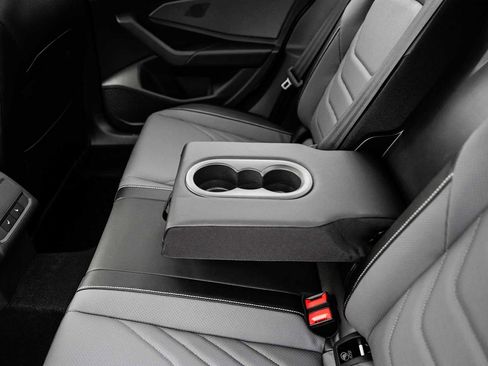 New 2026 Volkswagen Jetta SEL image 36