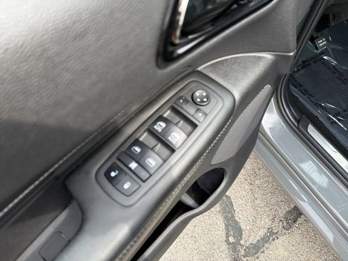 Used 2022 Dodge Durango GT RWD image 12