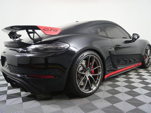 Used 2021 Porsche 718 Cayman GT4 image 4